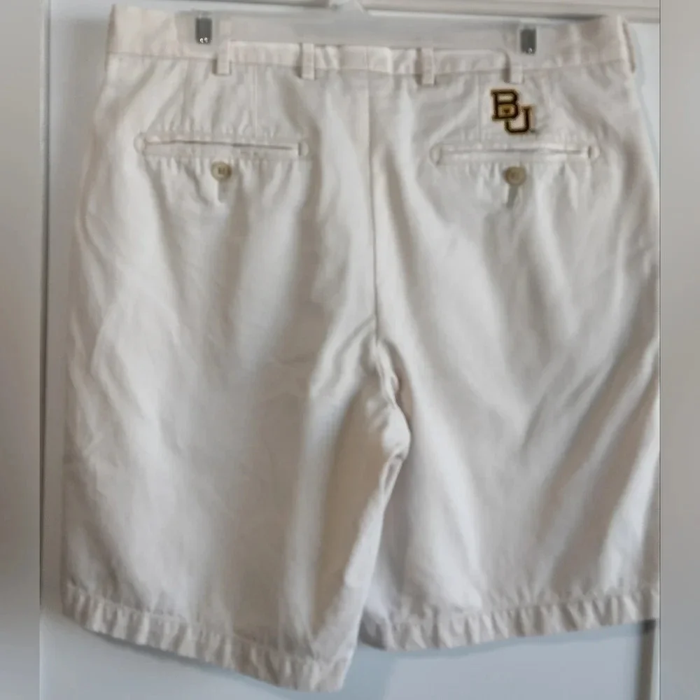 Peter Millar Men's Shorts Size 32 Ivory with BU University Logo